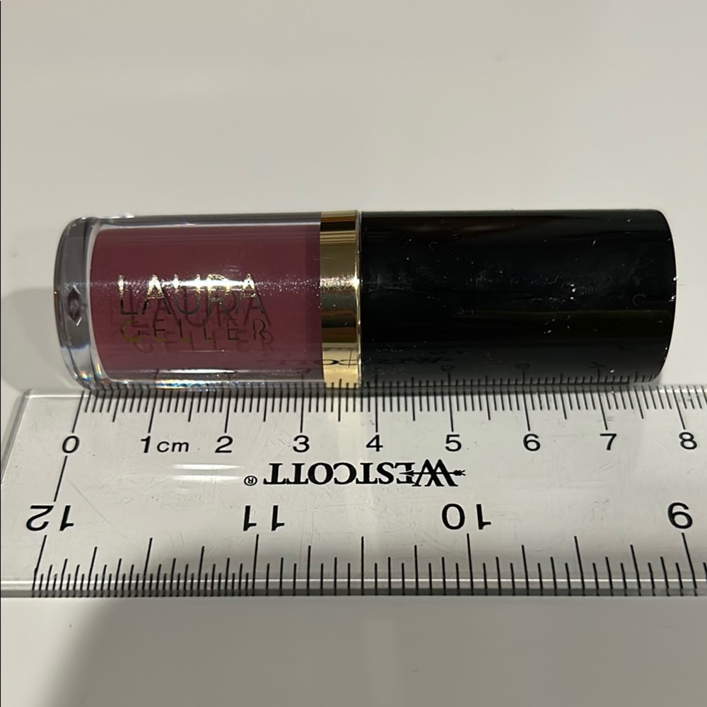 NWT Laura Geller Treat-N-Go Tinted Lip Oil in First Place (Magenta Pink) 3.8mL - Picture 11 of 14